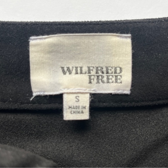 Aritzia Wilfred Free Nescher Mini Skirt Black Faux Vegan Suede Wrap Classic Sz S - Picture 4 of 10